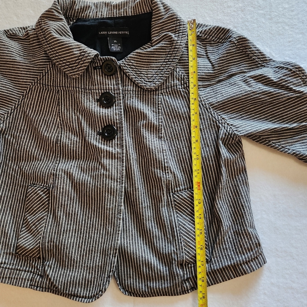 Larry Levine Black and White Striped Womans Blazer Size Petite Large - Picture 3 of 7